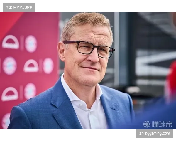 拜仁CEO德雷森赛后确认，俱乐部与主帅弗利克的续约谈判将继续
